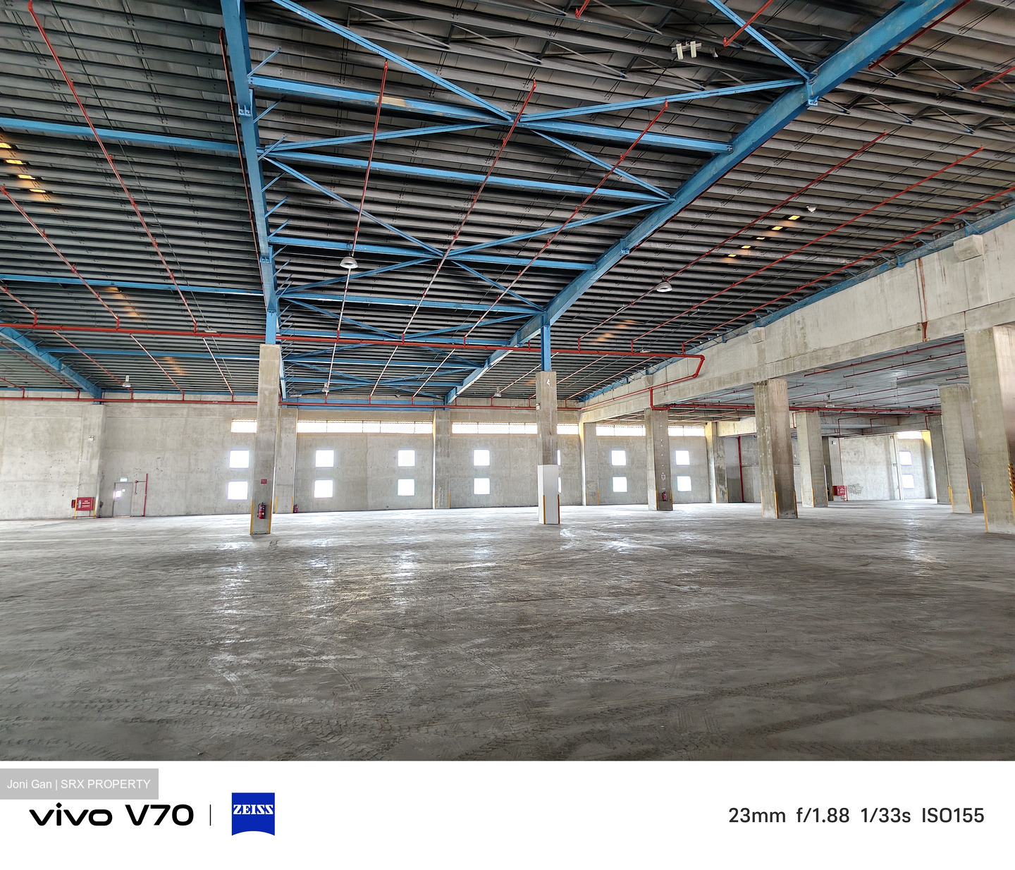 Changi Districentre (D16), Warehouse #566302691